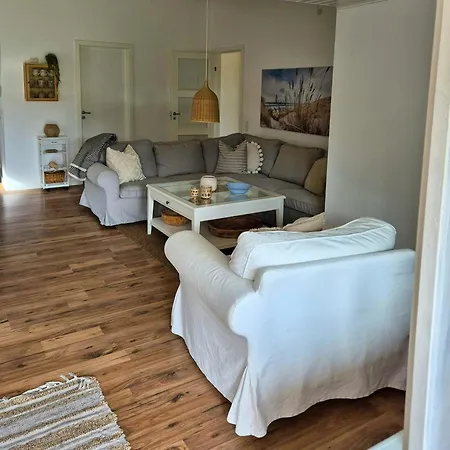Tatil Evi Family-friendly Near Skovbyballe